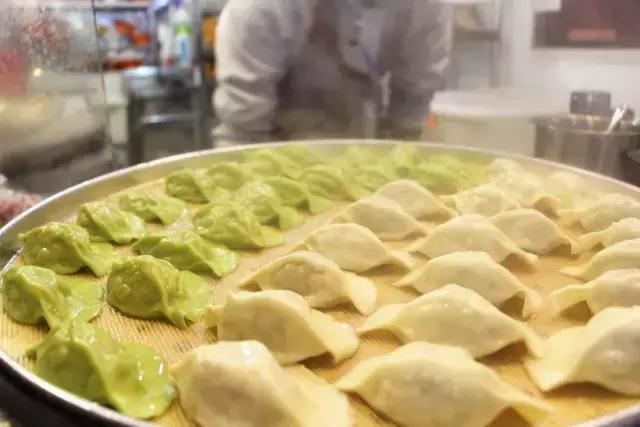 成都锦城学院大学最大食堂,川大锦城学院7个食堂