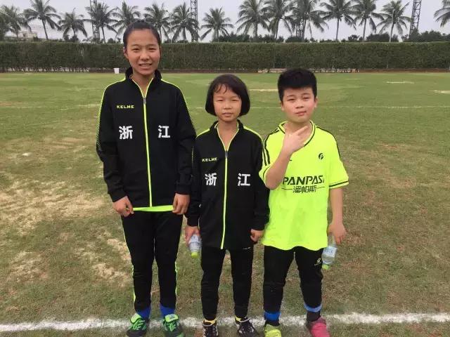 故事太满写不完四菜一汤,故事太满等不到来日方长