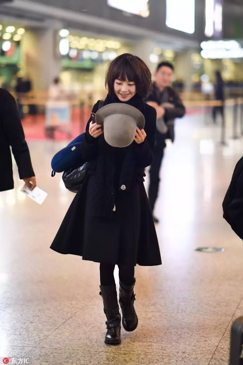 鲁豫换发型后照片,郭碧婷鲁豫同款短发