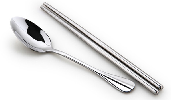 竹筷子家用哪种筷子好,竹筷子和不锈钢筷哪个好