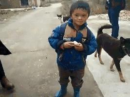 我的头盔百分百回头率！哥就这么自信！