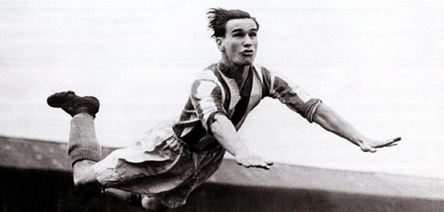 足坛十大进球最多的球员,足坛十佳球第一