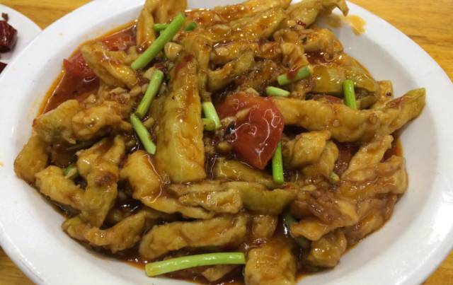 郑州特色小吃巷子,郑州十大小吃一条街