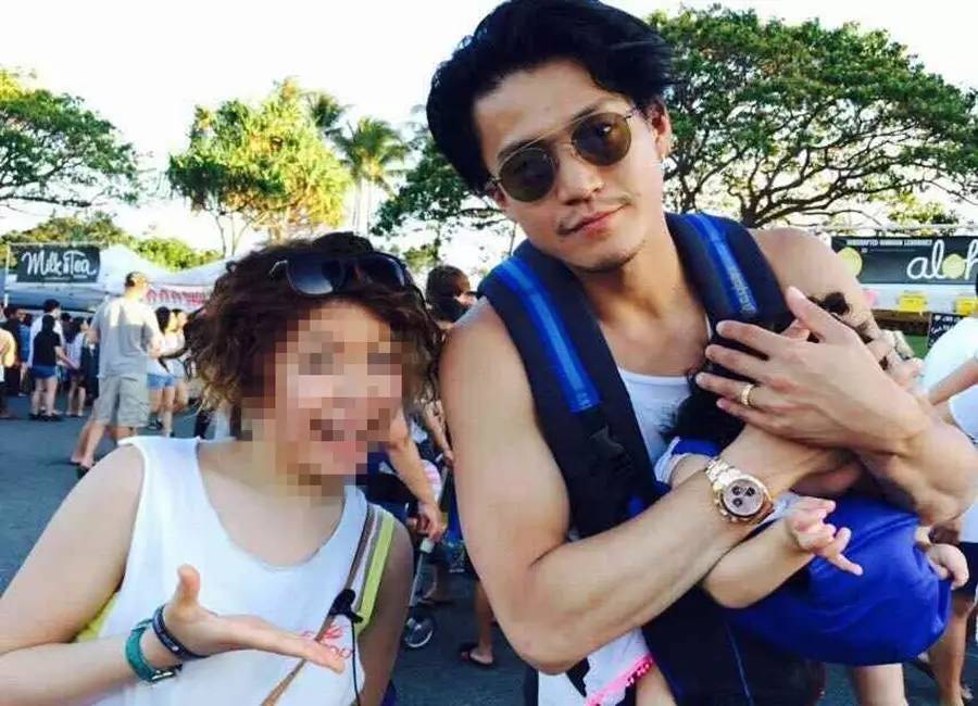 “我有美貌和面包，你给我爱情就好”，“好！”