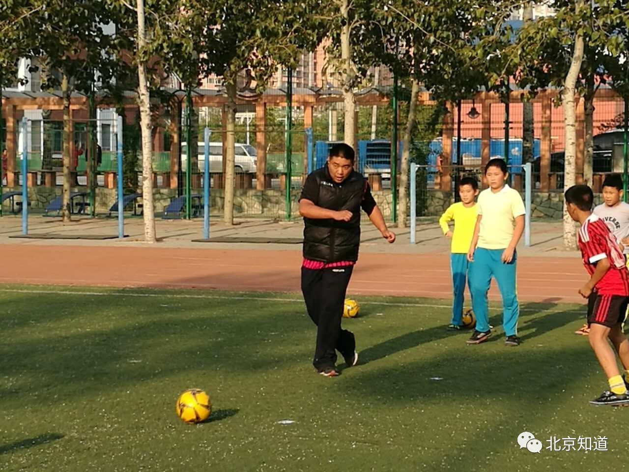 军庄小学16年老球迷快来报到！