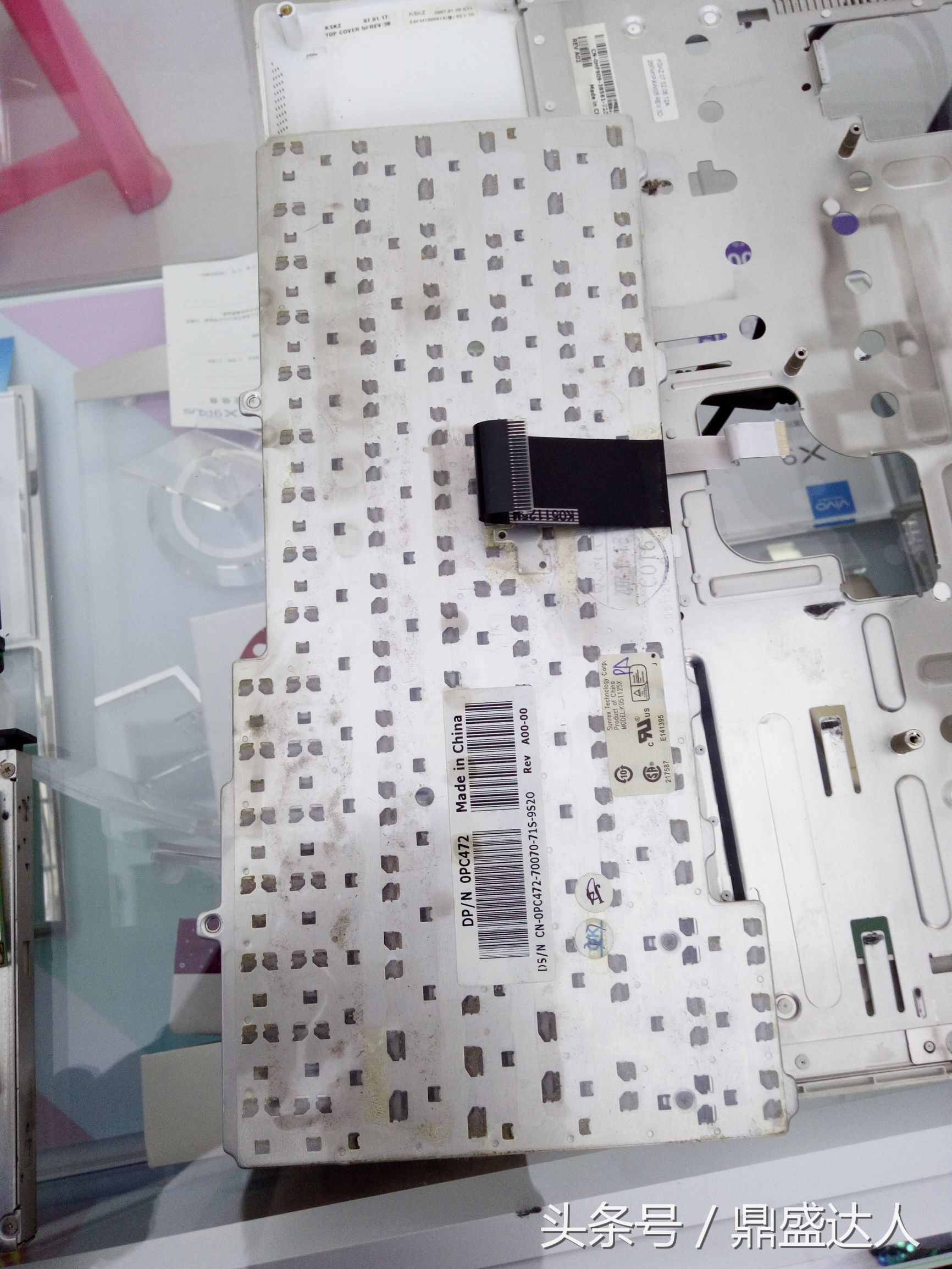 戴尔老笔记本拆卸换固态硬盘,戴尔笔记本拆装教程