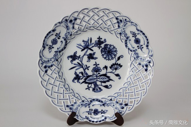 不要在拿超市5块钱一个的瓷器跟国外的高档瓷器比了……