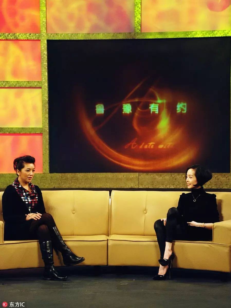 鲁豫换发型后照片,郭碧婷鲁豫同款短发