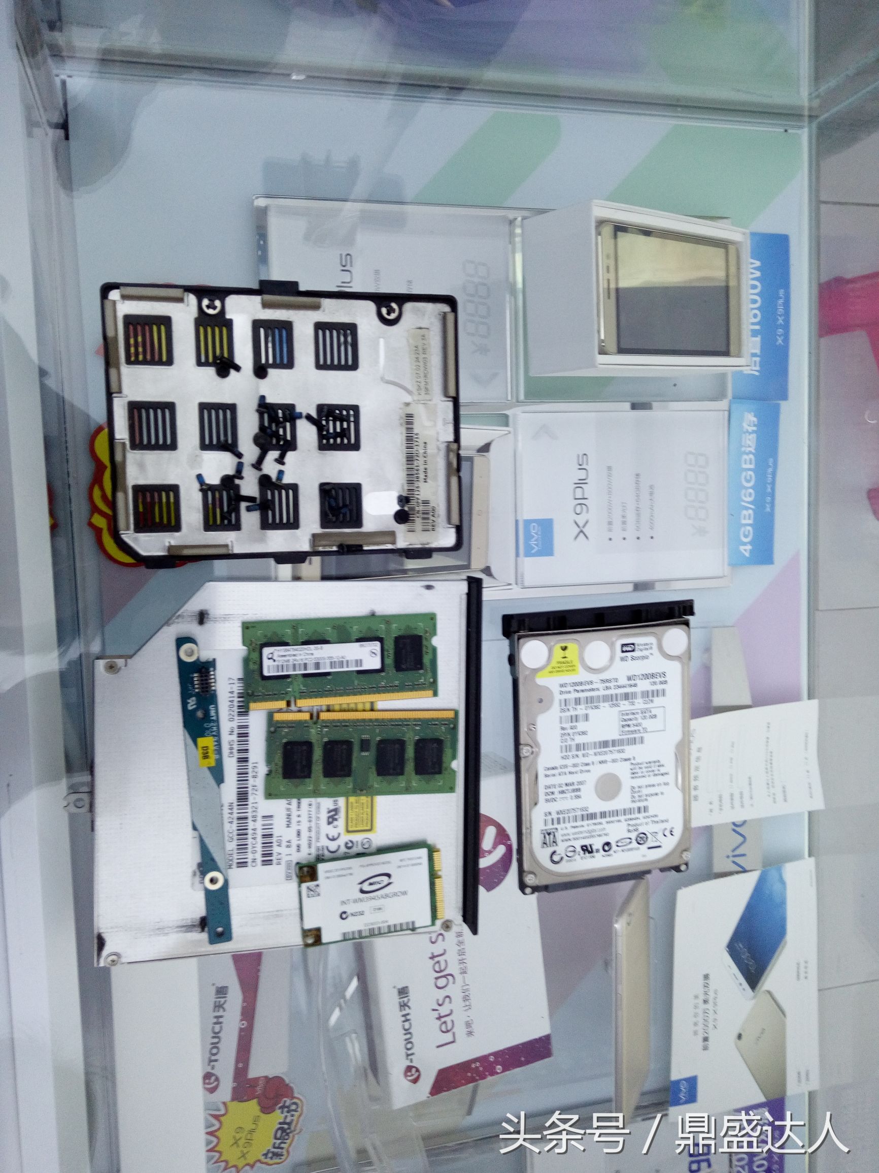 戴尔老笔记本拆卸换固态硬盘,戴尔笔记本拆装教程