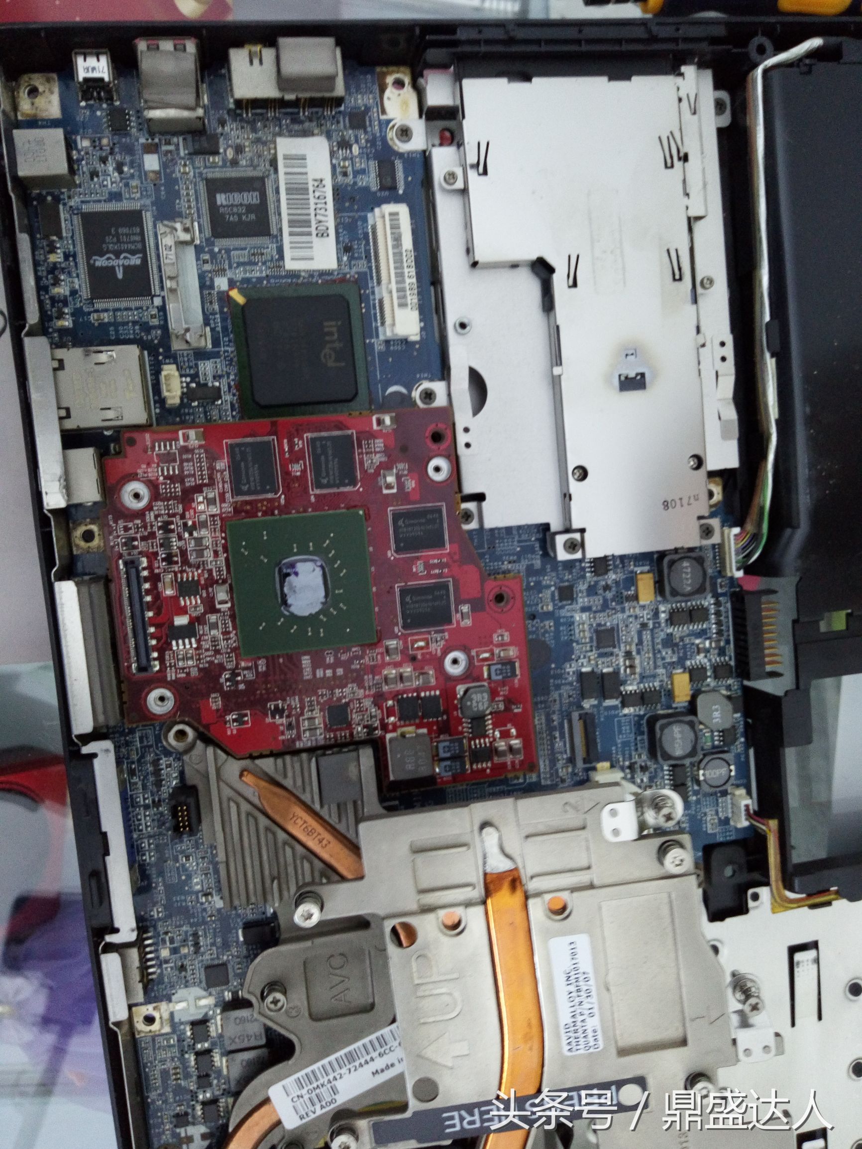 戴尔老笔记本拆卸换固态硬盘,戴尔笔记本拆装教程