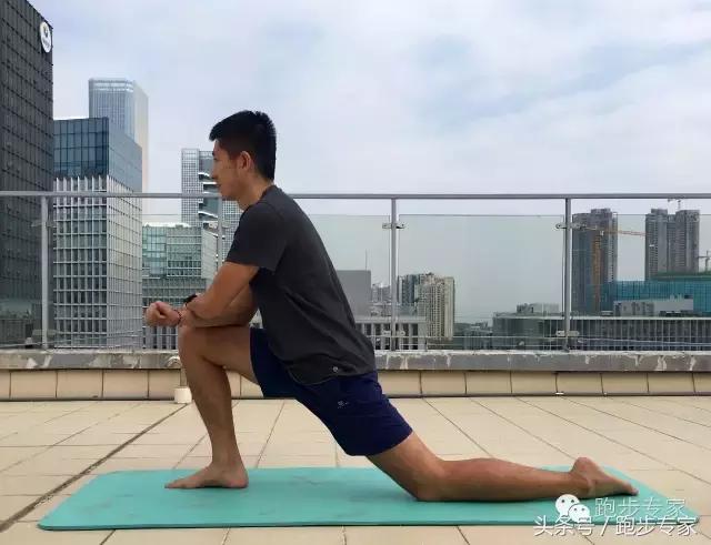 大腿根内侧韧带拉伤,大腿内侧那根筋疼咋办