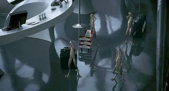 威客中国｜一盒万宝路，撩遍所有广告人