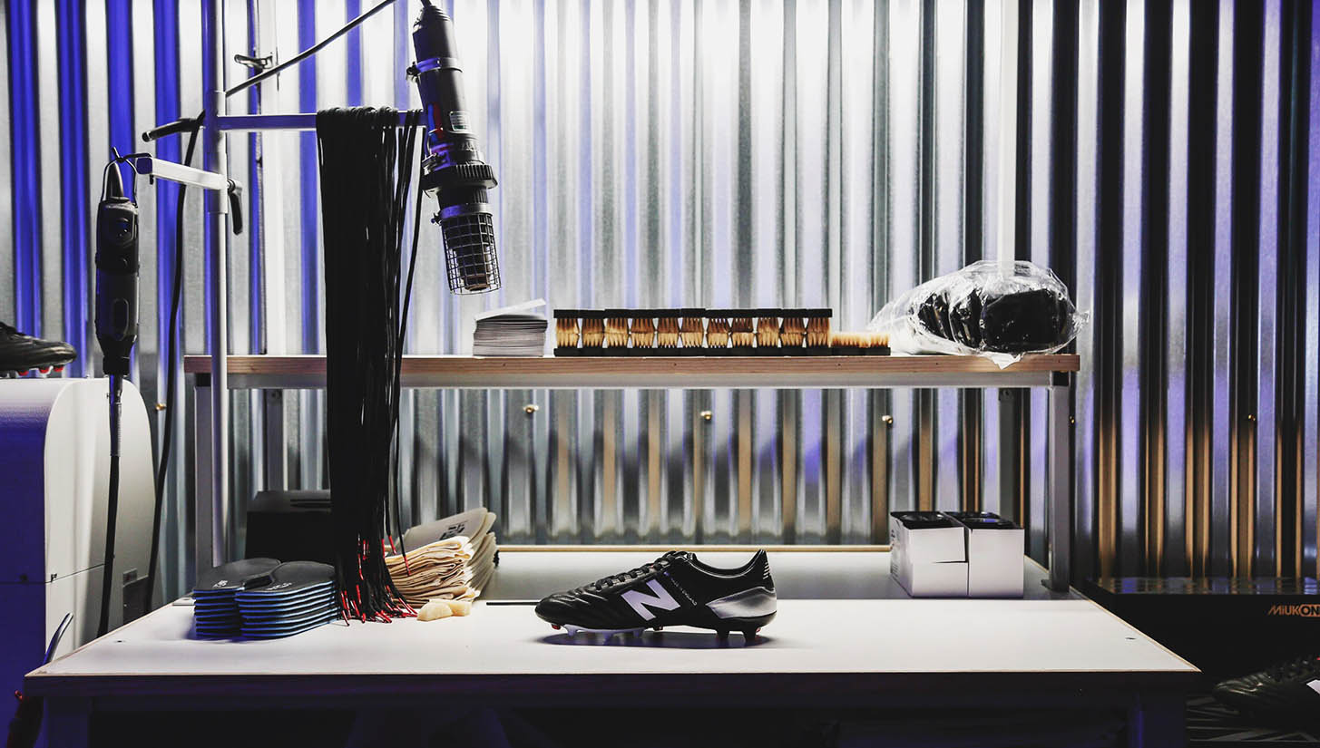 一双球鞋的生产过程,一双球鞋的制作过程