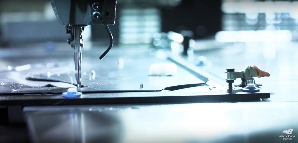 一双球鞋的生产过程,一双球鞋的制作过程