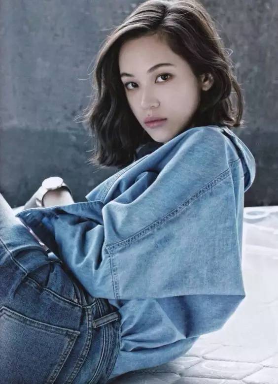 蓬松烫女中长发发型,蓬松烫卷短发