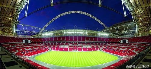 一起看世界足球,一起来看流星雨足球场