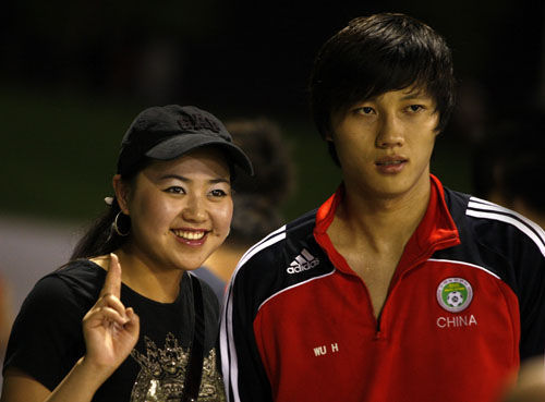 两年从中甲跳入豪门的他堪称励志却迅速沦落被传花钱进国足