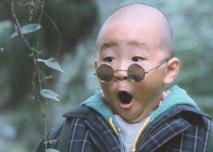 郝劭文演笑林小子时几岁,郝劭文直播镜头解析