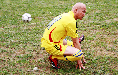 为什么香港的明星喜欢运动,盘点香港明星踢足球