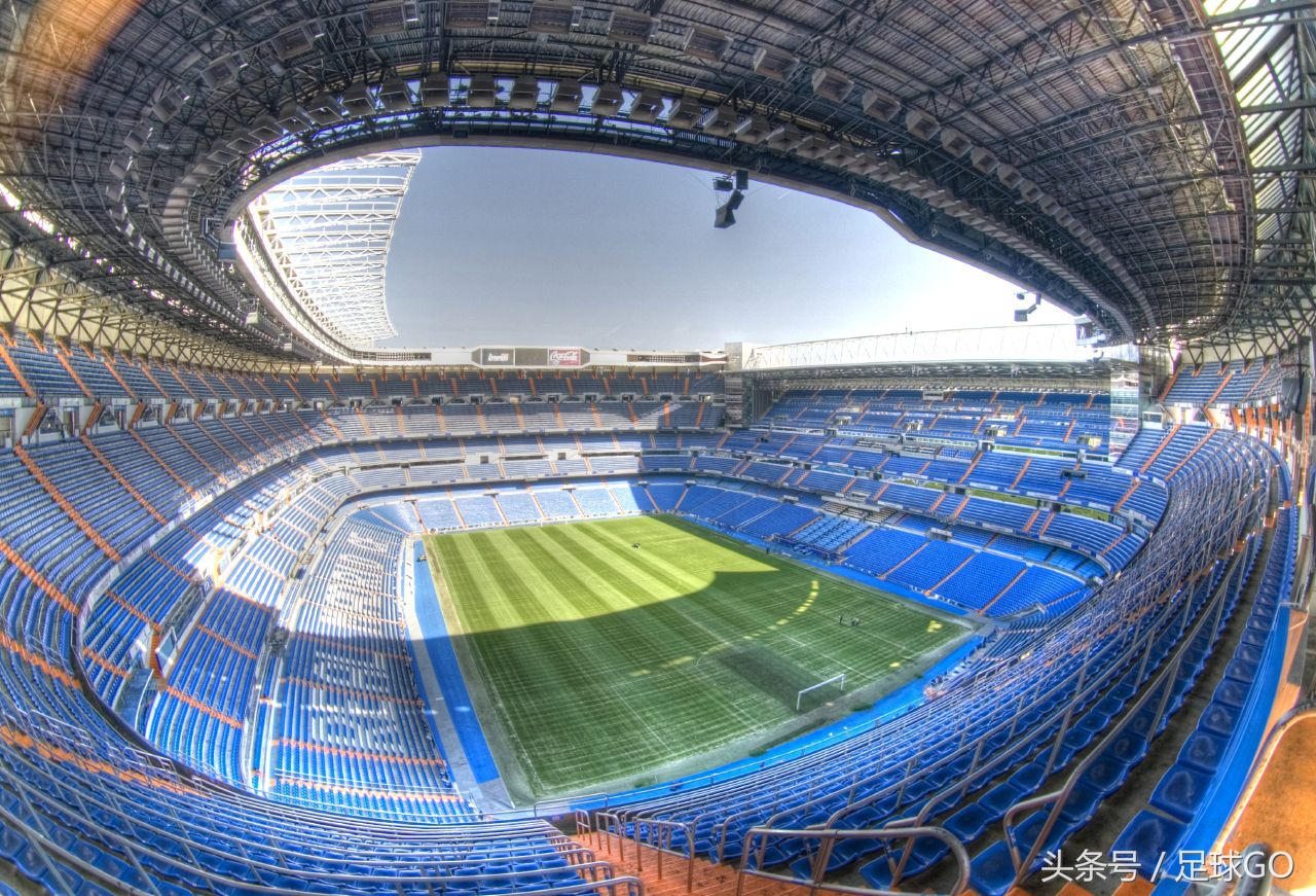 一起看世界足球,一起来看流星雨足球场