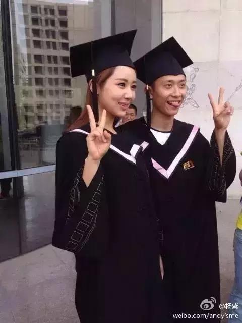 张一山会对李现说些什么,张一山谈杨紫认识太久了