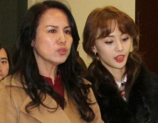 张一山会对李现说些什么,张一山谈杨紫认识太久了