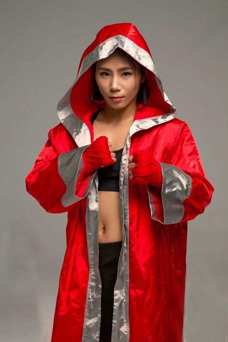 邹市明ko日本拳王完整视频,日本女拳手对战邹市明