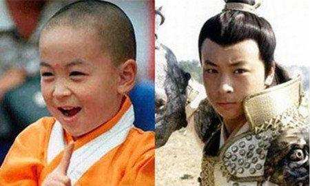 郝劭文演笑林小子时几岁,郝劭文直播镜头解析