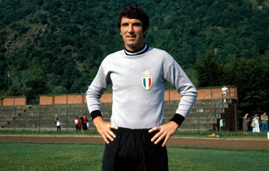 足坛史上最伟大的1-11号,天下足球十大传奇号码