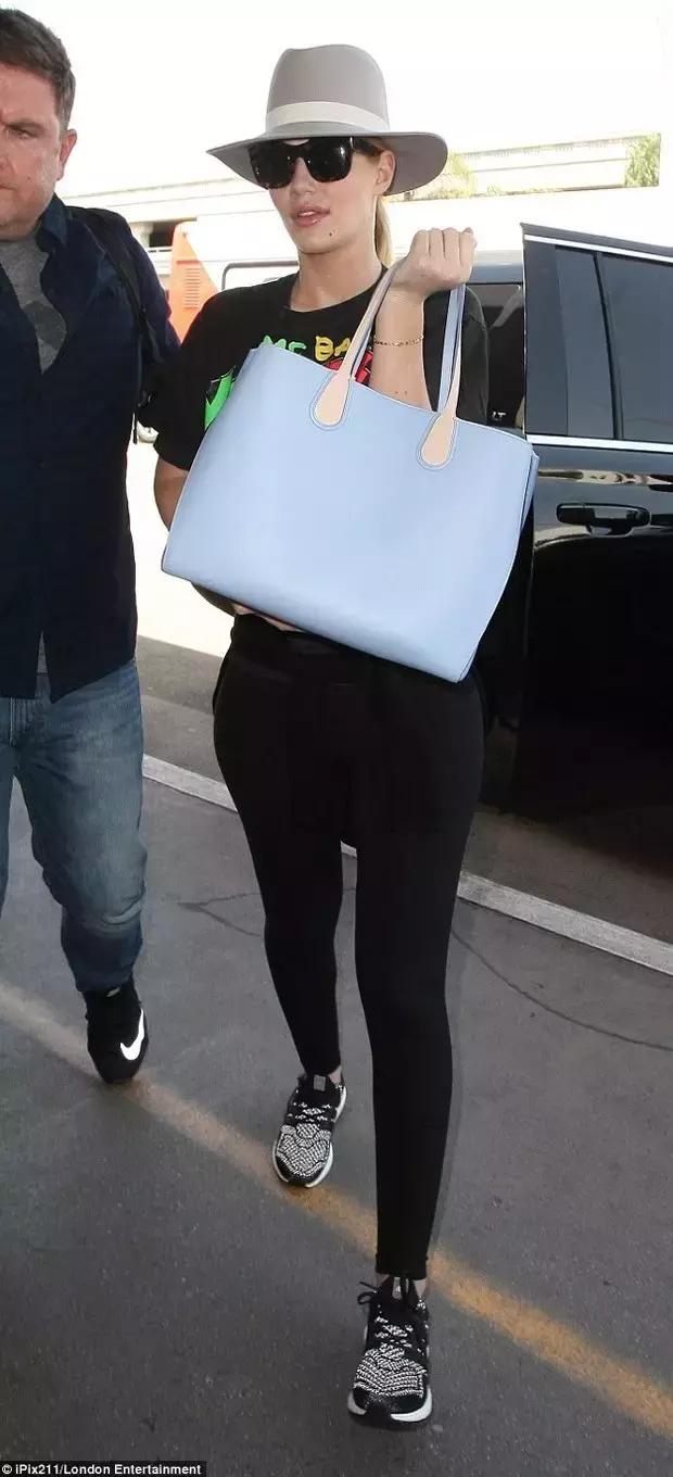 本周球星上脚球鞋,明星今天穿的鞋子