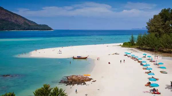 泰国旅游十大必去地点,泰国十大必去海岛