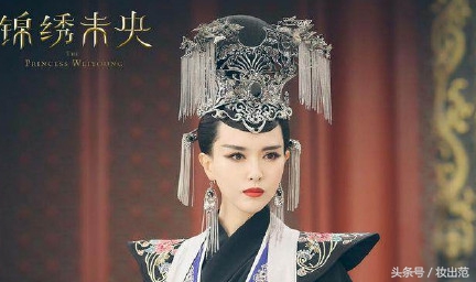 扒一扒《锦绣未央》唐嫣同款雅诗兰黛口红试色