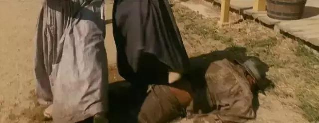 美人多是蛇蝎，看了这片我信了