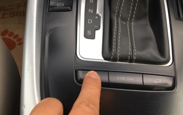 精！精！精！二手车如何识别系列之泡水篇！