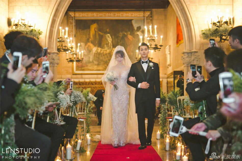 明星结婚地方,今年明星都报什么专业