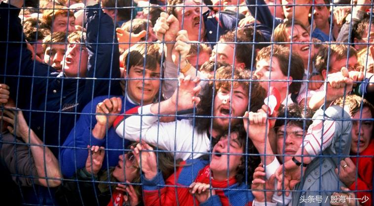 创业板错杀,创业板尾盘踩踏式杀跌