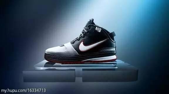 盘点nike,nike詹姆斯20测评