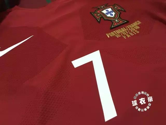 如果你是c罗,对c罗最有意义的球衣