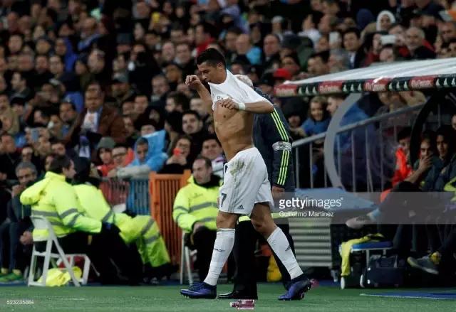 如果你是c罗,对c罗最有意义的球衣