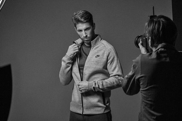 拉莫斯超顶球鞋,拉莫斯首秀球鞋