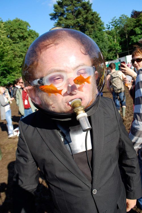 我的头盔百分百回头率！哥就这么自信！