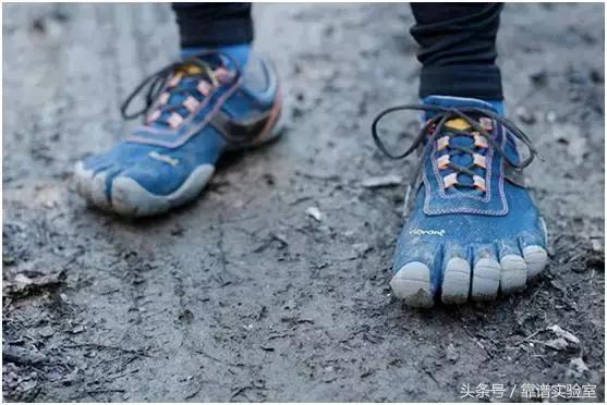 户外丨想跑得更专业就认识一下这6双小众跑鞋吧