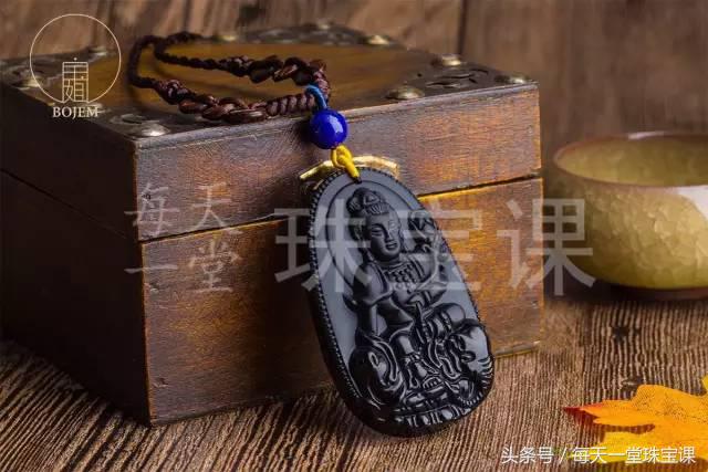 每个生肖的本命佛,每个生肖的本命佛是什么图片