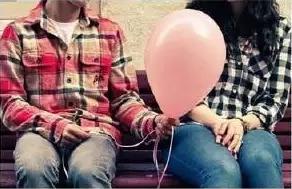 男生做的这十件事，女生打死也无法理解！