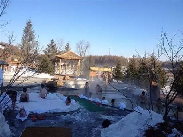 跟生活请个假放松一下心情,放下疲惫享受生活的美