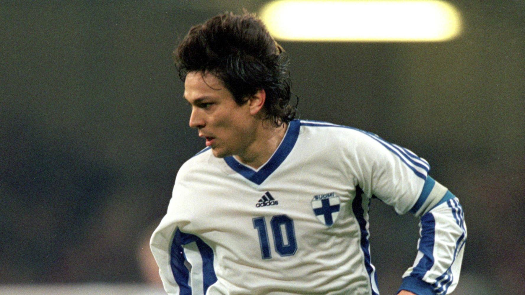 梅西与c罗谁是足坛最强球王,统治力最强的足球运动员