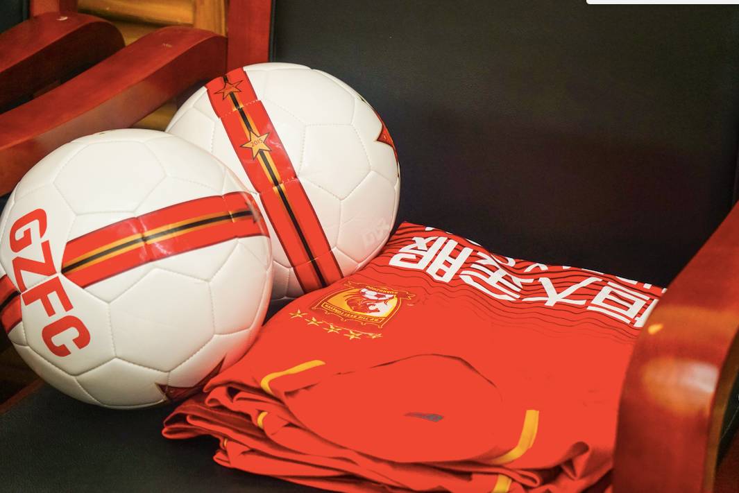 慈善先行鲁朗在行动