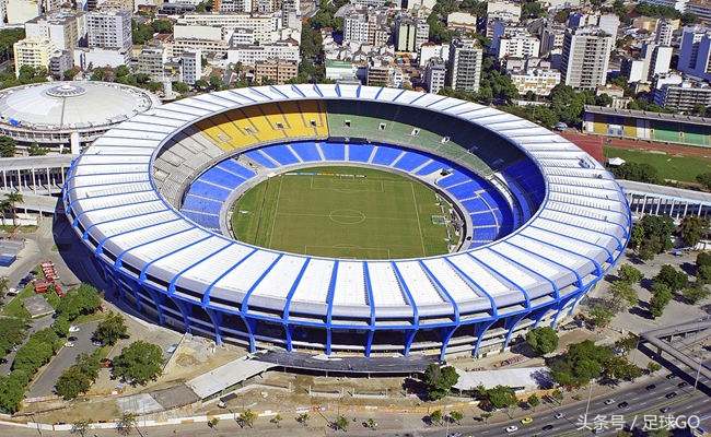 一起看世界足球,一起来看流星雨足球场