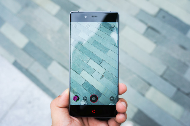 还记得自己第一部手机吗,还记得第一款5g手机吗