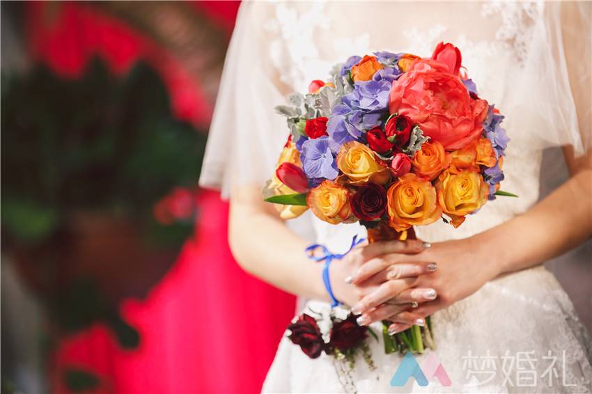 距离和时间终会败给爱情校园婚礼带他们重返高一九班